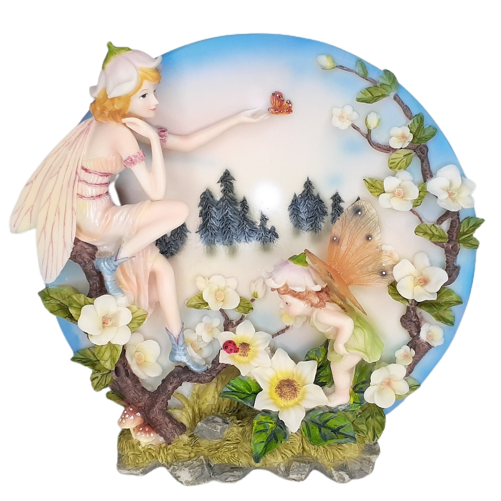 Enchanted Forest Fairy 8" Resin 3D Decorative Plate